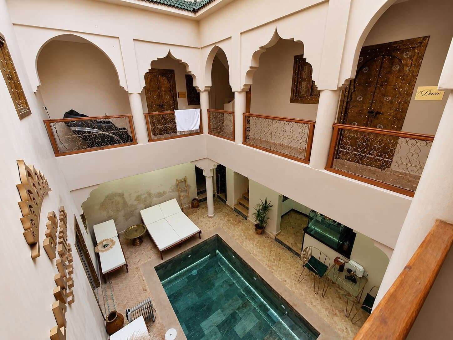Tadelakt interior with traditional Moroccan craftsmanship